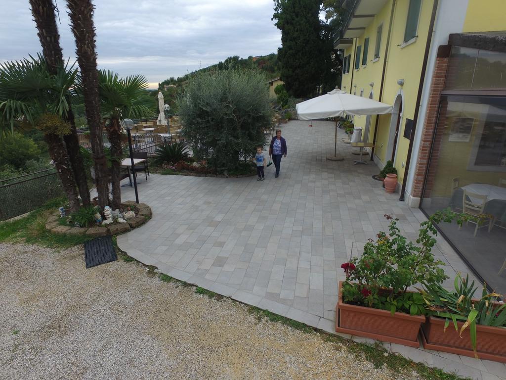 Affittacamere Battistoli Costermano Exterior foto